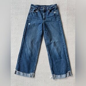 American Eagle, super high-rise baggy wide leg cuffed jeans sz 6